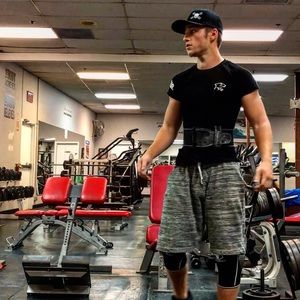 Meet your Posher, Eric